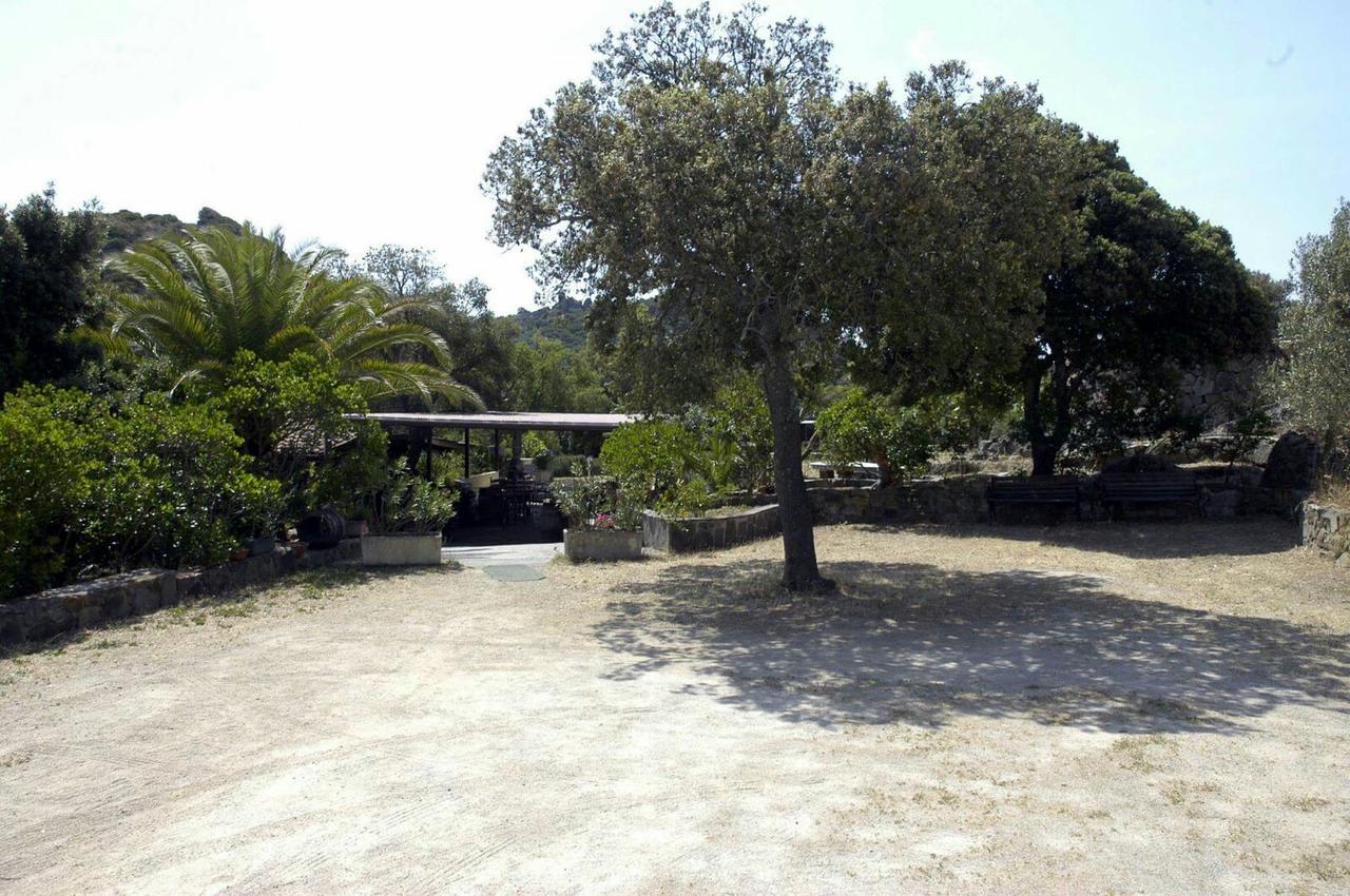Il Nuraghe Del Lago Coghinas Oschiri Exterior foto